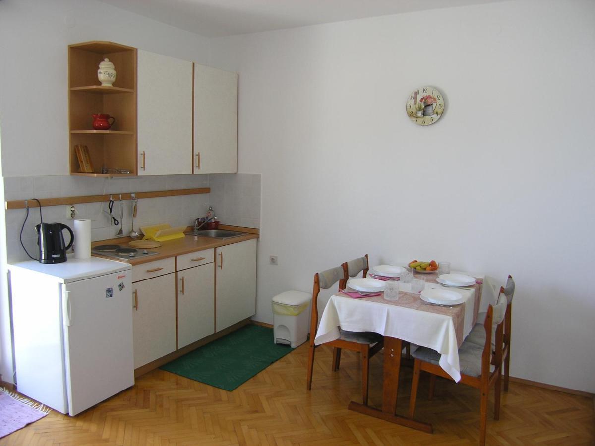 Apartments Jadranka With Magnificent Views Of The Sea - Baska 外观 照片