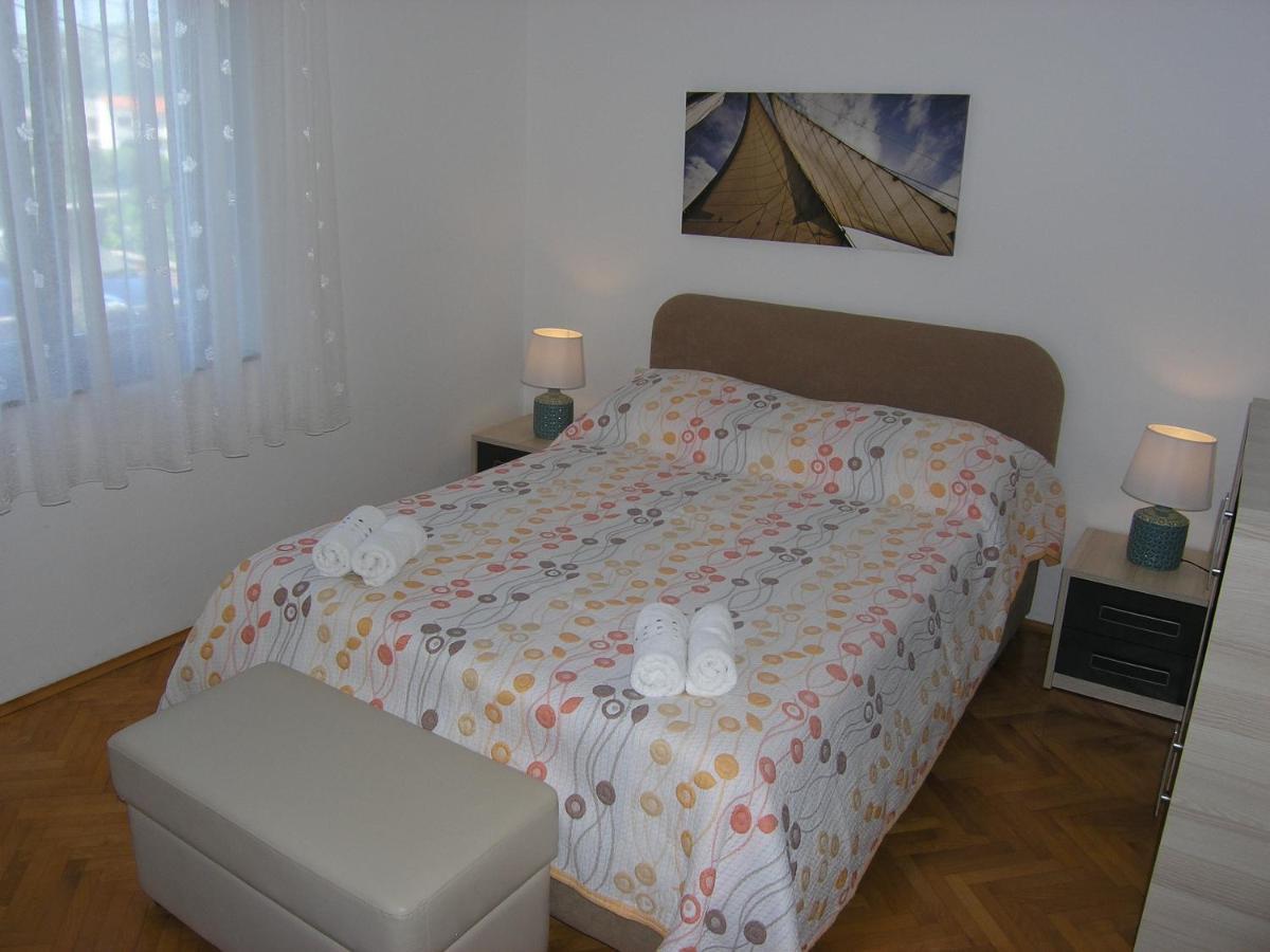 Apartments Jadranka With Magnificent Views Of The Sea - Baska 外观 照片